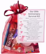 20th-anniversary-survival-kit-gift_9559-2022