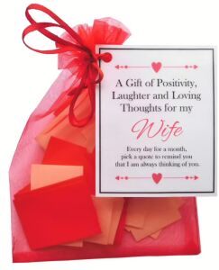 Handmade wife gift with 31 inspirational quotes and loving thoughts in a hand-folded organza bag with laminated label
